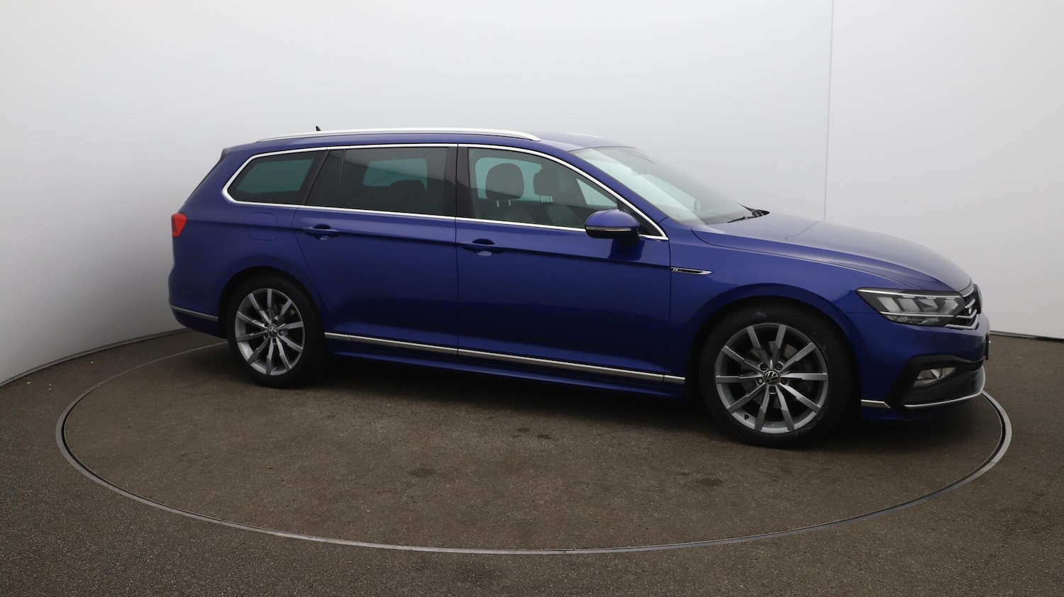 Used Volkswagen Passat 2023 for sale - 76137148: Photo 32