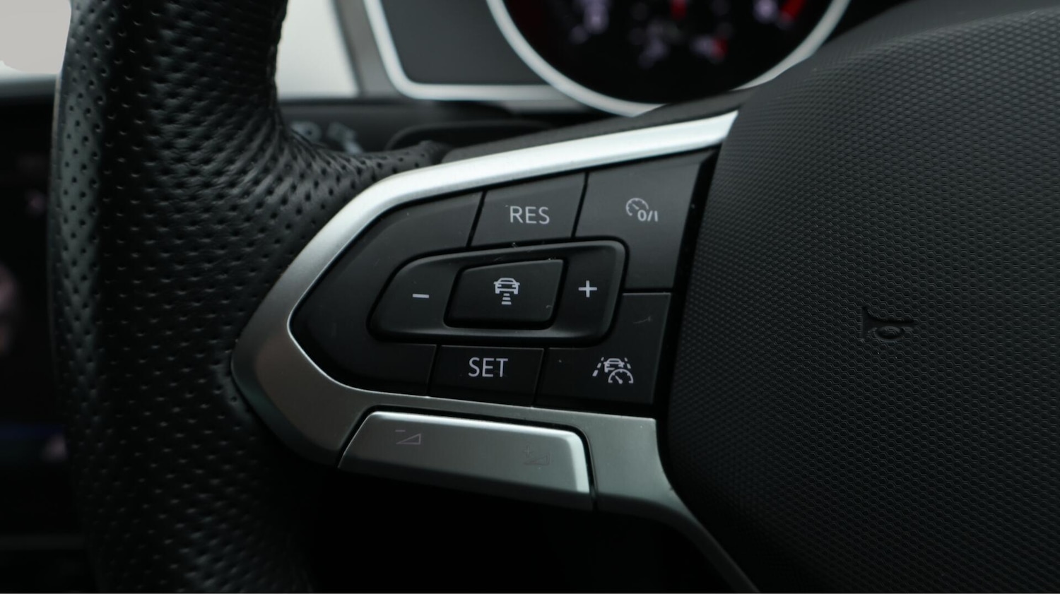 Used Volkswagen Passat 2023 for sale - 76137148: Photo 39