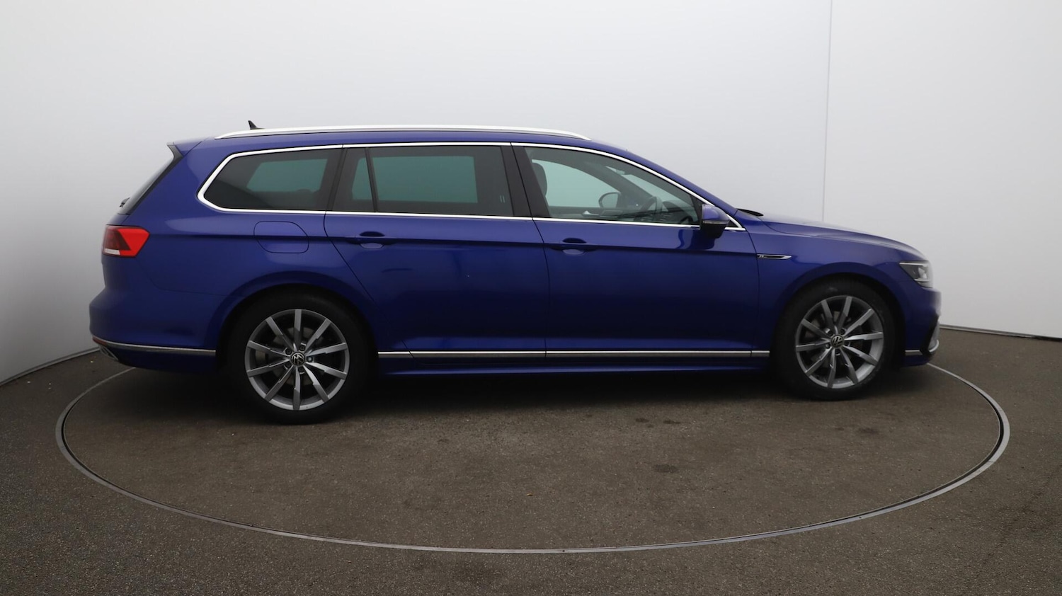 Used Volkswagen Passat 2023 for sale - 76137148: Photo 40