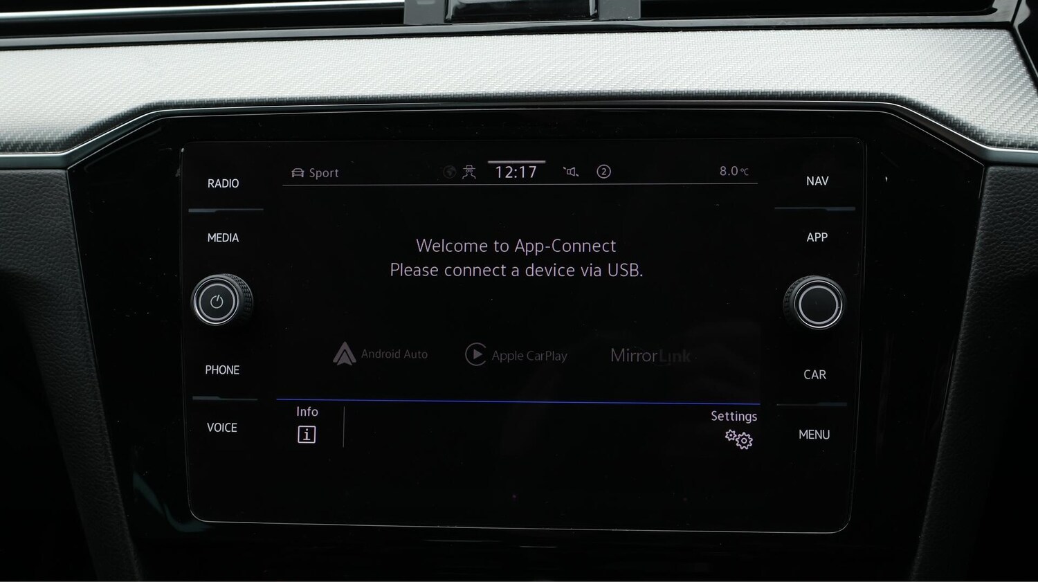 Used Volkswagen Passat 2023 for sale - 76137148: Photo 43