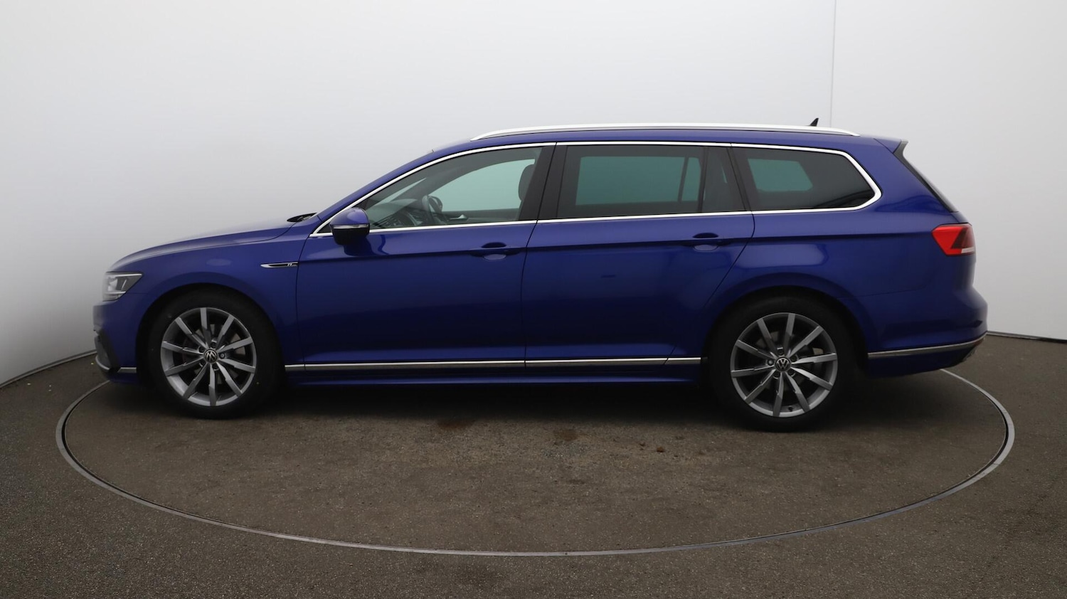 Used Volkswagen Passat 2023 for sale - 76137148: Photo 65