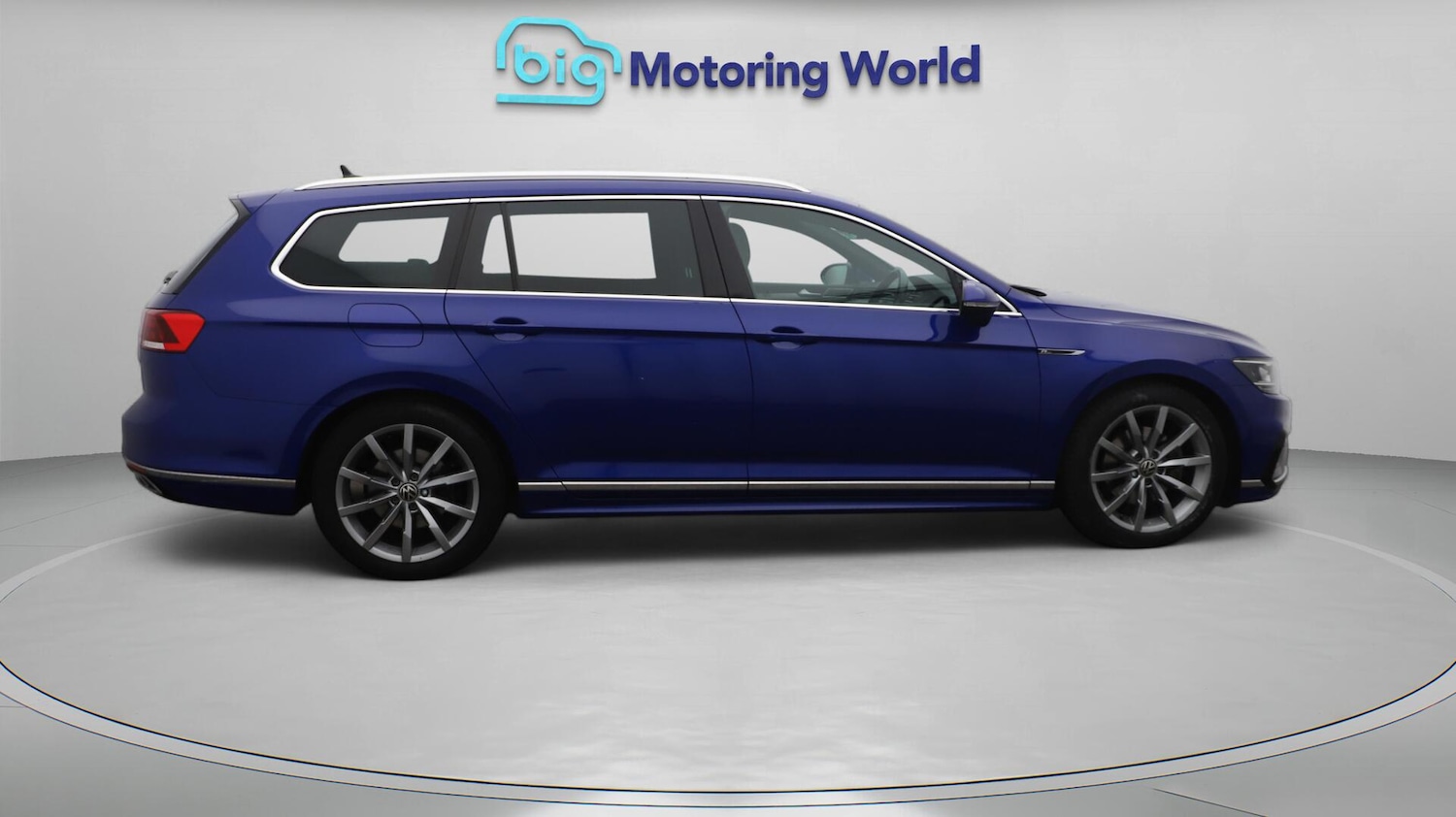 Used Volkswagen Passat 2023 for sale - 76137148: Photo 9