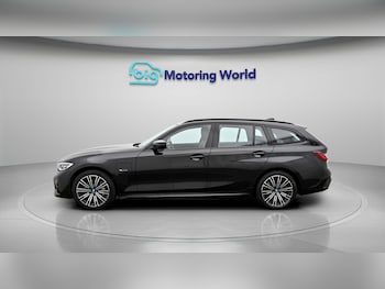 Used BMW 3 Series 2022 for sale - 79611945: Photo