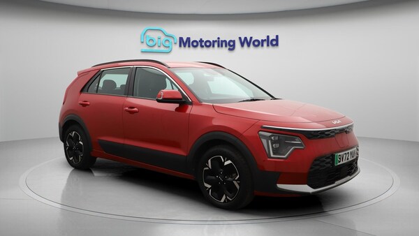 Used Kia Niro 2022 for sale - 76247302: Photo 2