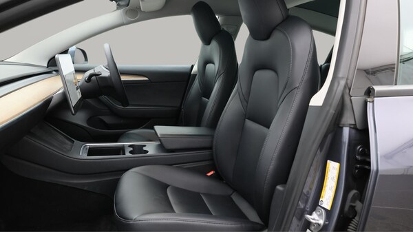 Used Tesla Model 3 2021 for sale - 76337572: Photo 15