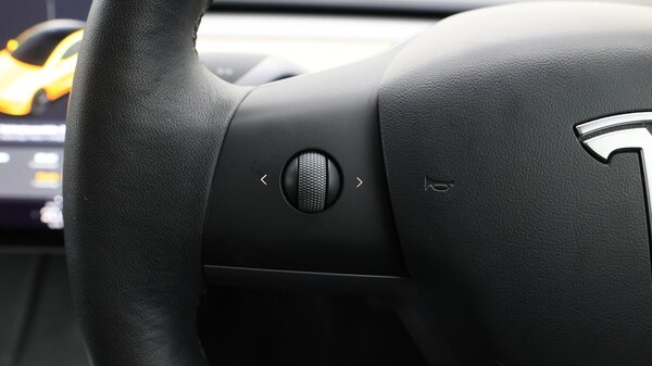 Used Tesla Model 3 2021 for sale - 76337572: Photo 24