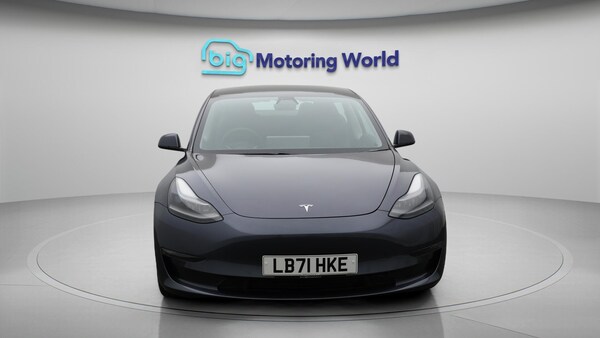 Used Tesla Model 3 2021 for sale - 76337572: Photo 3
