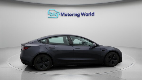 Used Tesla Model 3 2021 for sale - 76337572: Photo 9