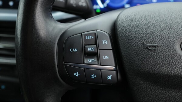Used Ford Focus 2023 for sale - 76151629: Photo 22