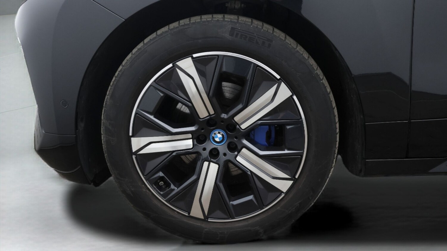 Used BMW iX 2022 for sale - 77136314: Photo 18