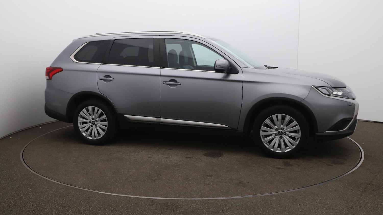 Used Mitsubishi Outlander 2020 for sale - 76370111: Photo 50