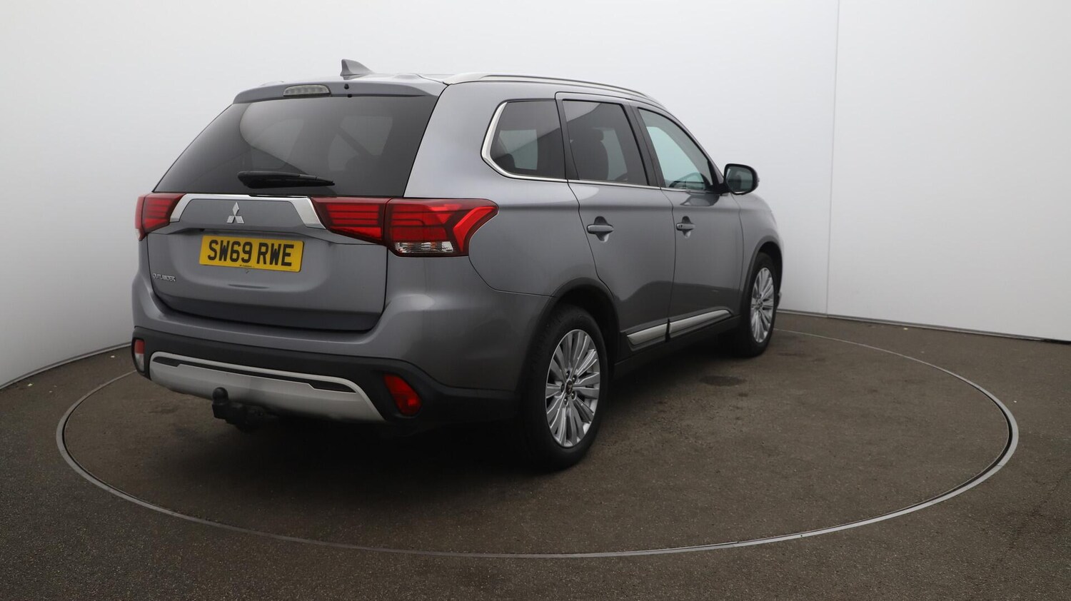 Used Mitsubishi Outlander 2020 for sale - 76370111: Photo 57