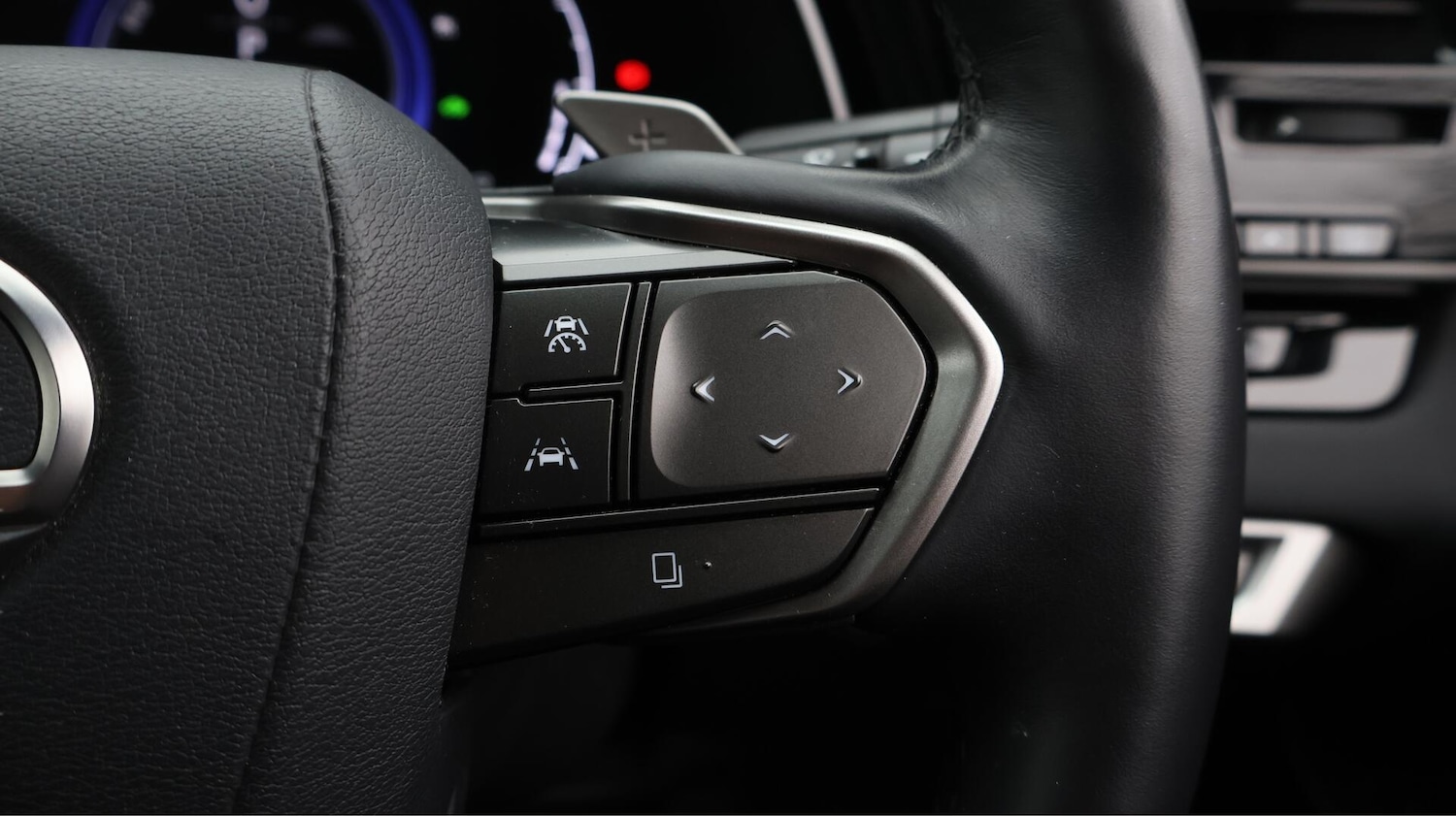 Used Lexus RX 2023 for sale - 76689487: Photo 26