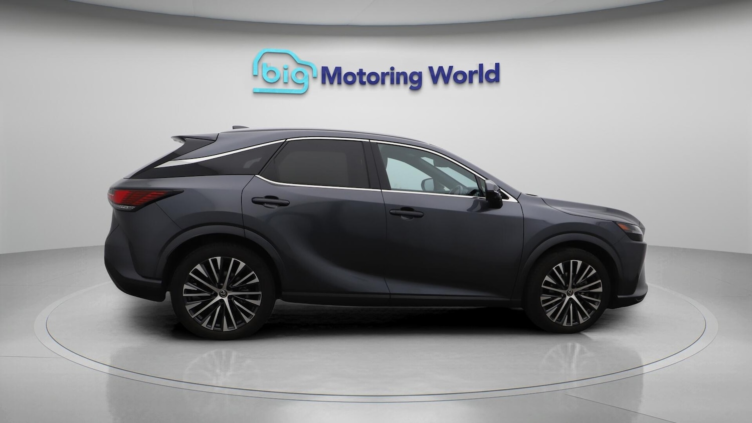 Used Lexus RX 2023 for sale - 76689487: Photo 9