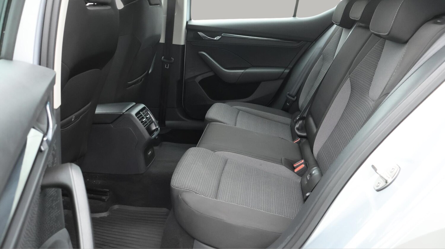 Used Skoda Octavia 2020 for sale - 76084803: Photo 17