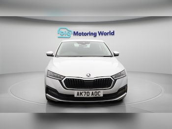 Used Skoda Octavia 2020 for sale - 76084803: Photo 3