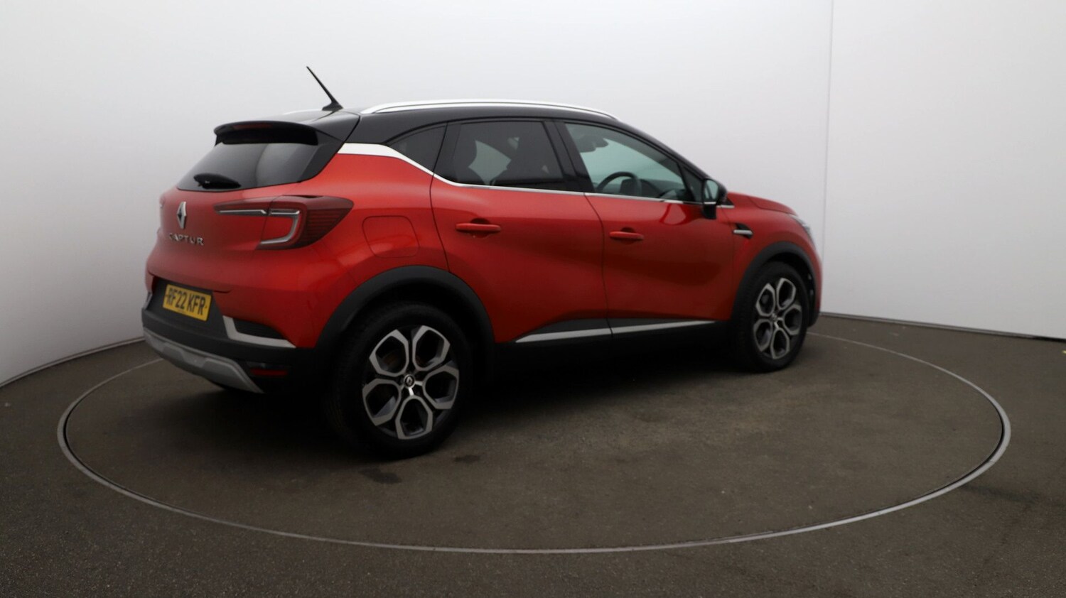 Used Renault Captur for sale - 76810107: Photo 44