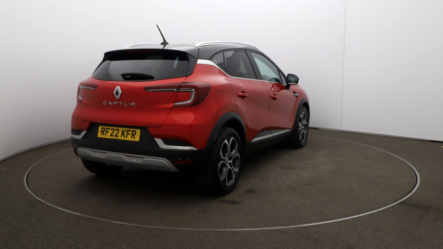 Used Renault Captur for sale - 76810107: Photo 46