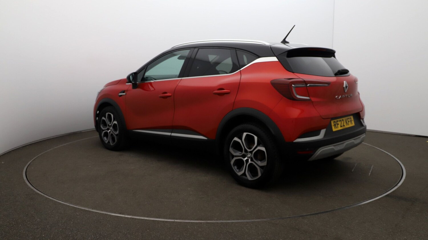 Used Renault Captur for sale - 76810107: Photo 54