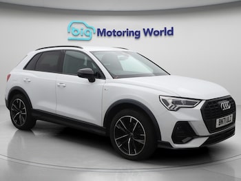 Audi - Q3