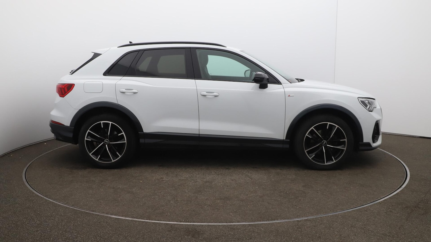 Used Audi Q3 2021 for sale - 76158938: Photo 50