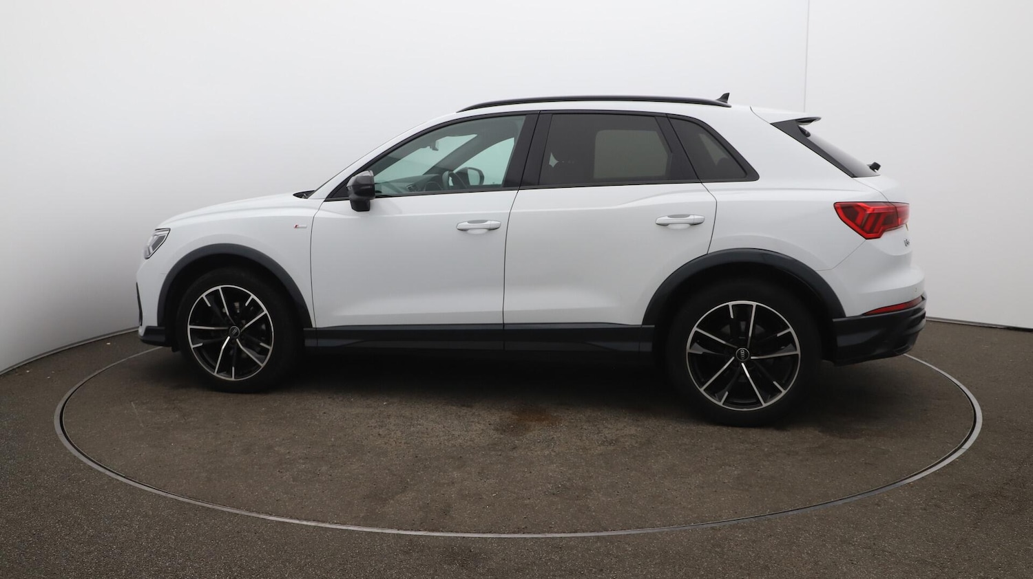 Used Audi Q3 2021 for sale - 76158938: Photo 59