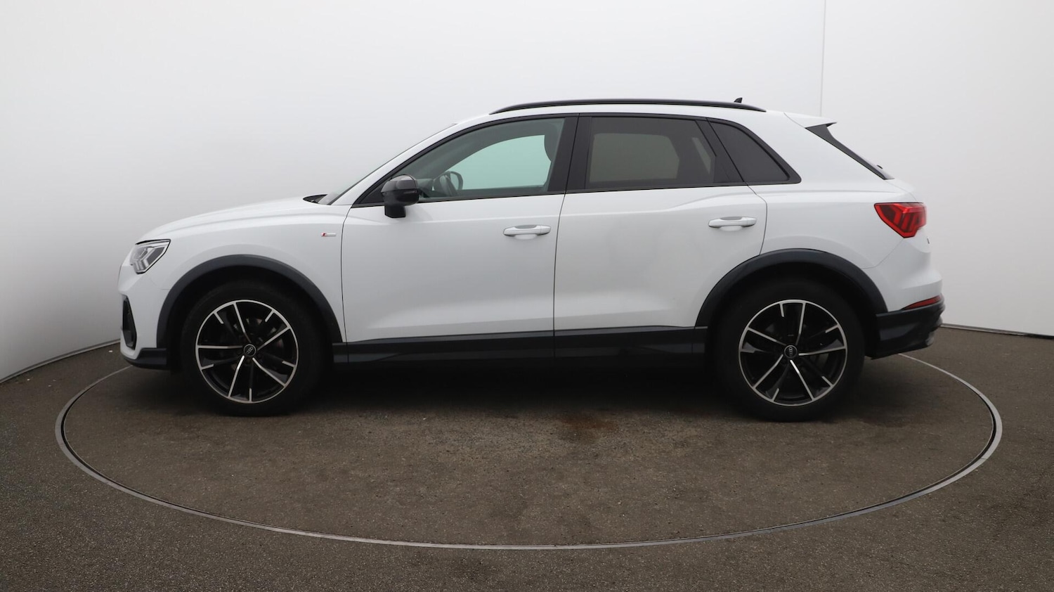 Used Audi Q3 2021 for sale - 76158938: Photo 65