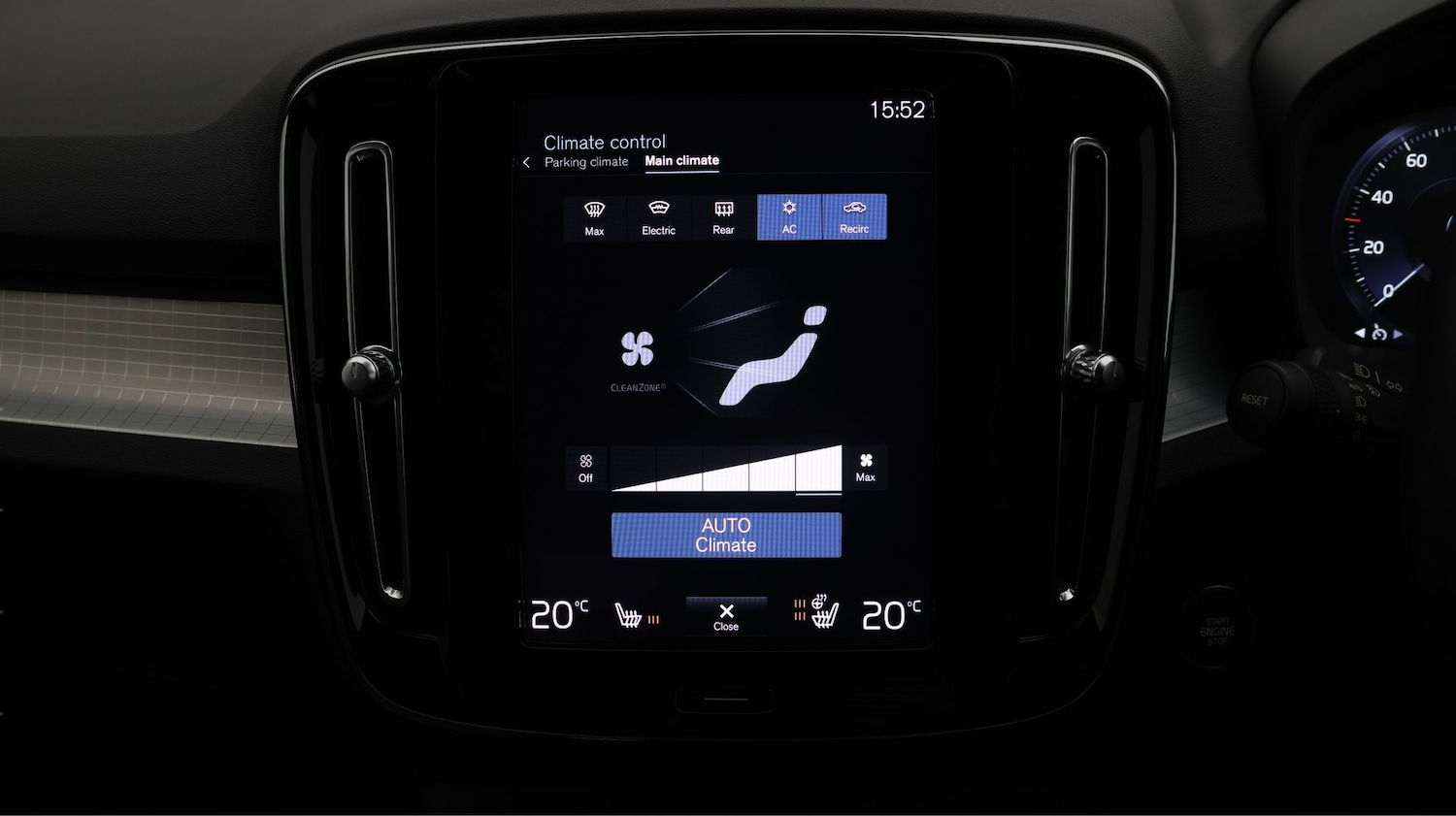 Used Volvo XC40 2023 for sale - 77774944: Photo 12