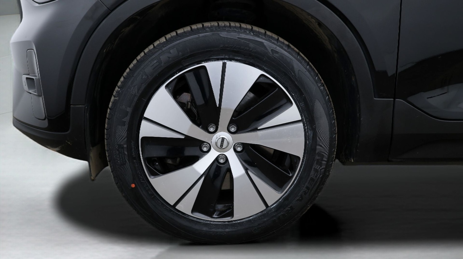 Used Volvo XC40 2023 for sale - 77774944: Photo 18