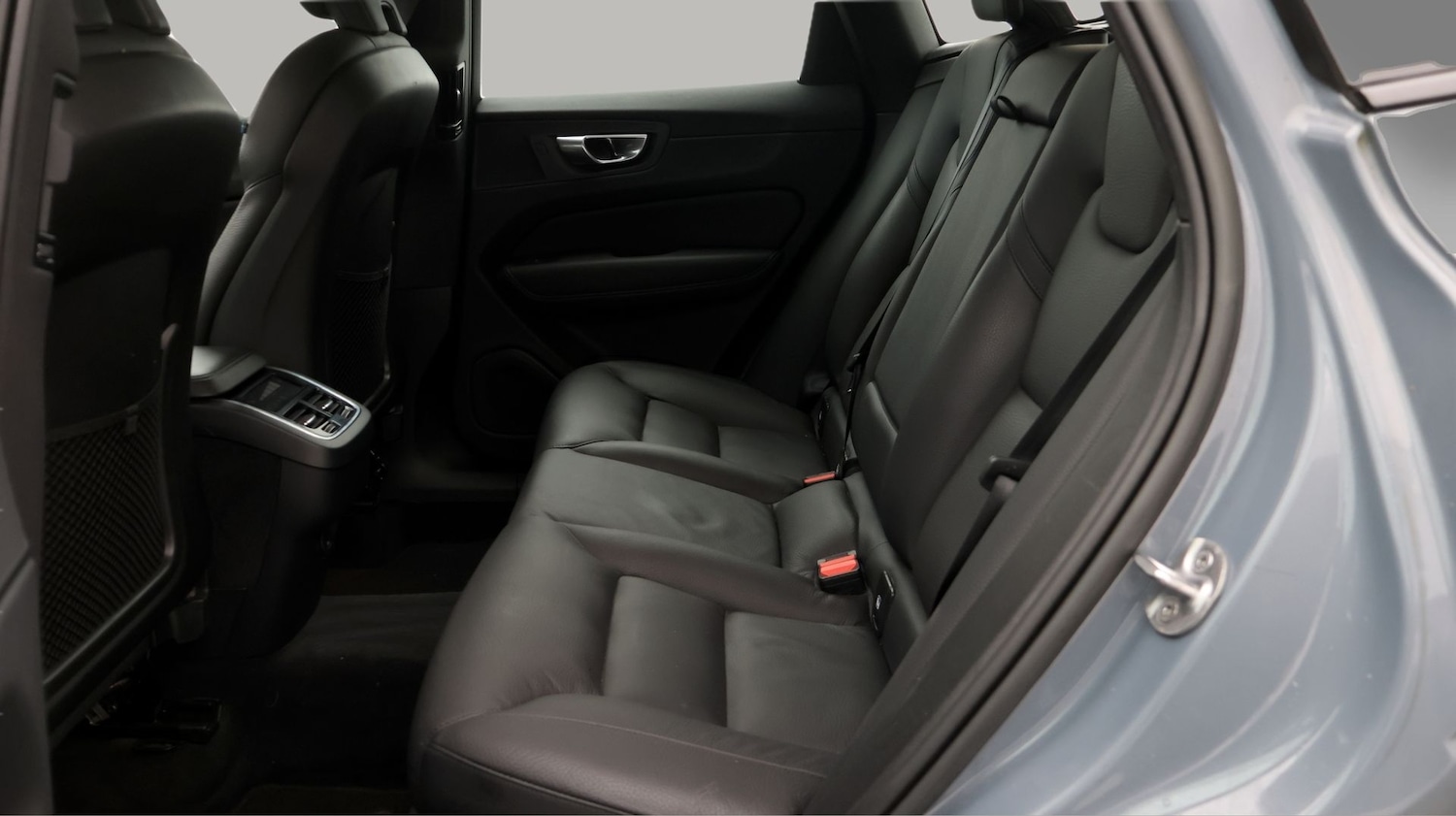 Used Volvo XC60 2023 for sale - 77262658: Photo 16