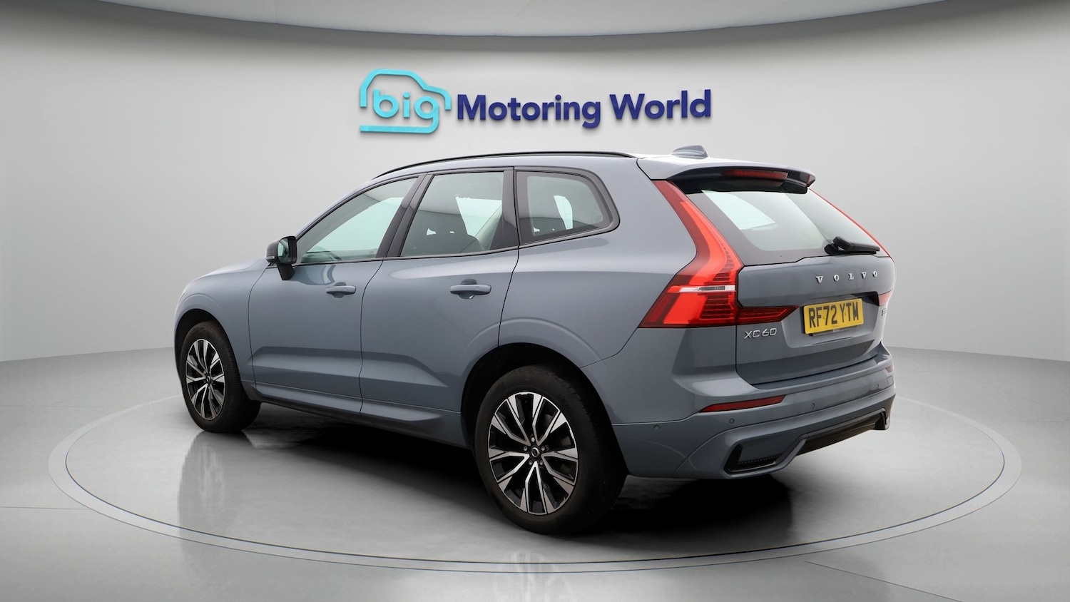 Used Volvo XC60 2023 for sale - 77262658: Photo 5