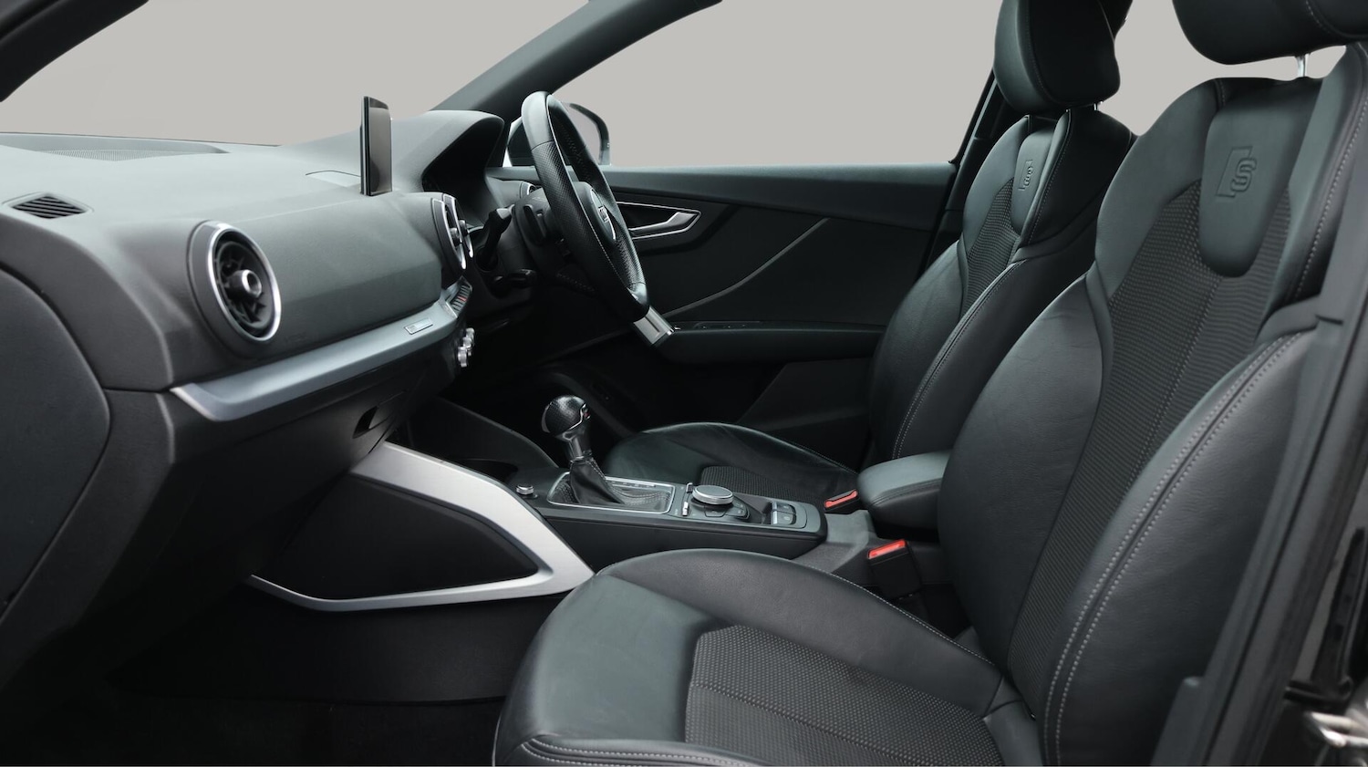 Used Audi Q2 2020 for sale - 76166609: Photo 15