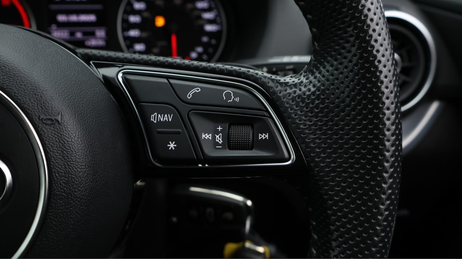 Used Audi Q2 2020 for sale - 76166609: Photo 24