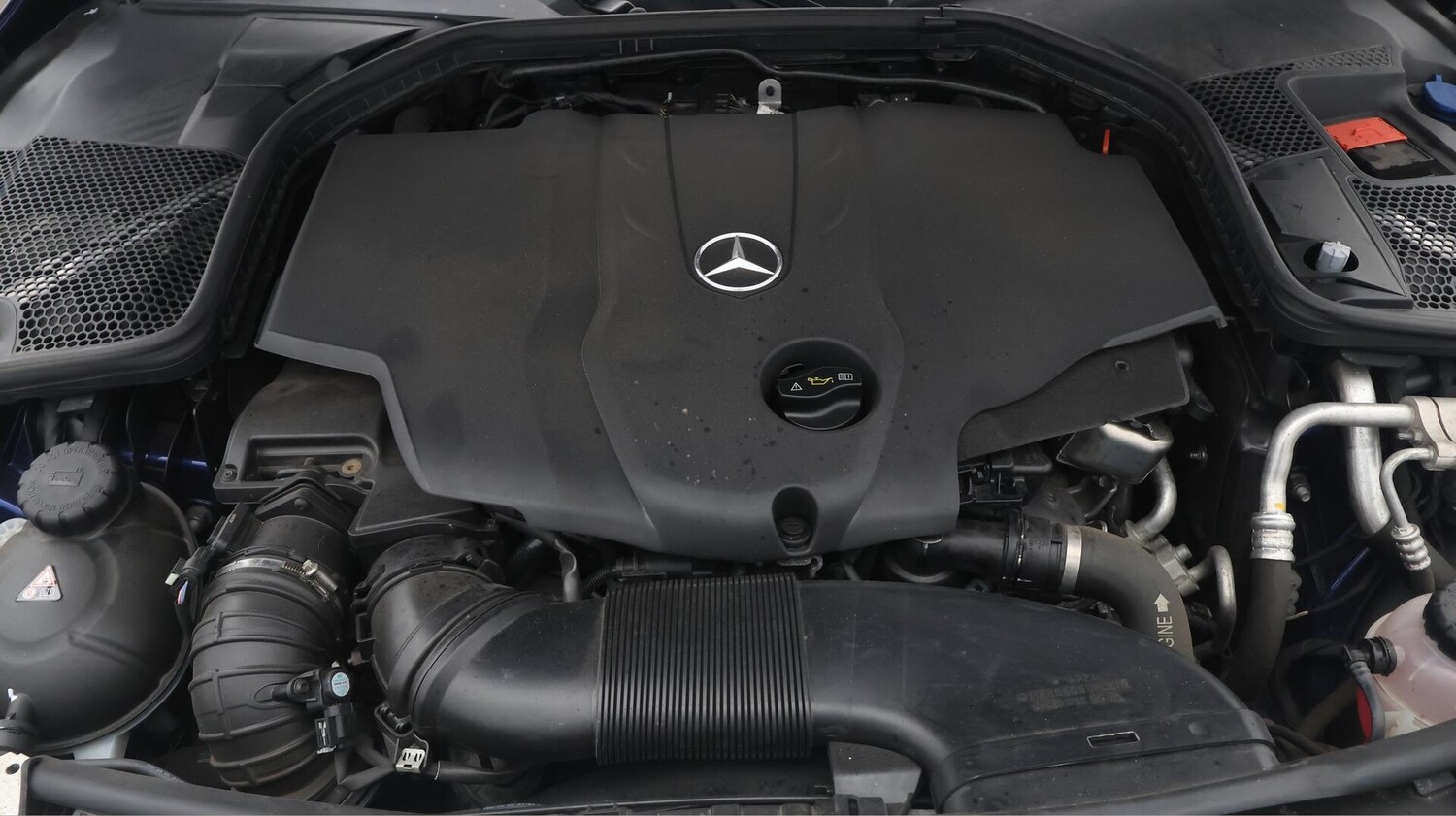 Used Mercedes-Benz C Class 2018 for sale - 76239338: Photo 20