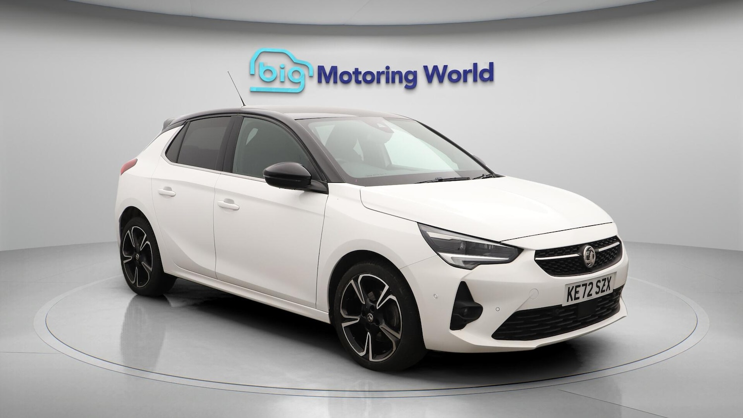 Used Vauxhall Corsa 2023 for sale - 76349243: Photo 2