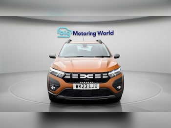 Used Dacia Sandero Stepway 2023 for sale - 79546134: Photo