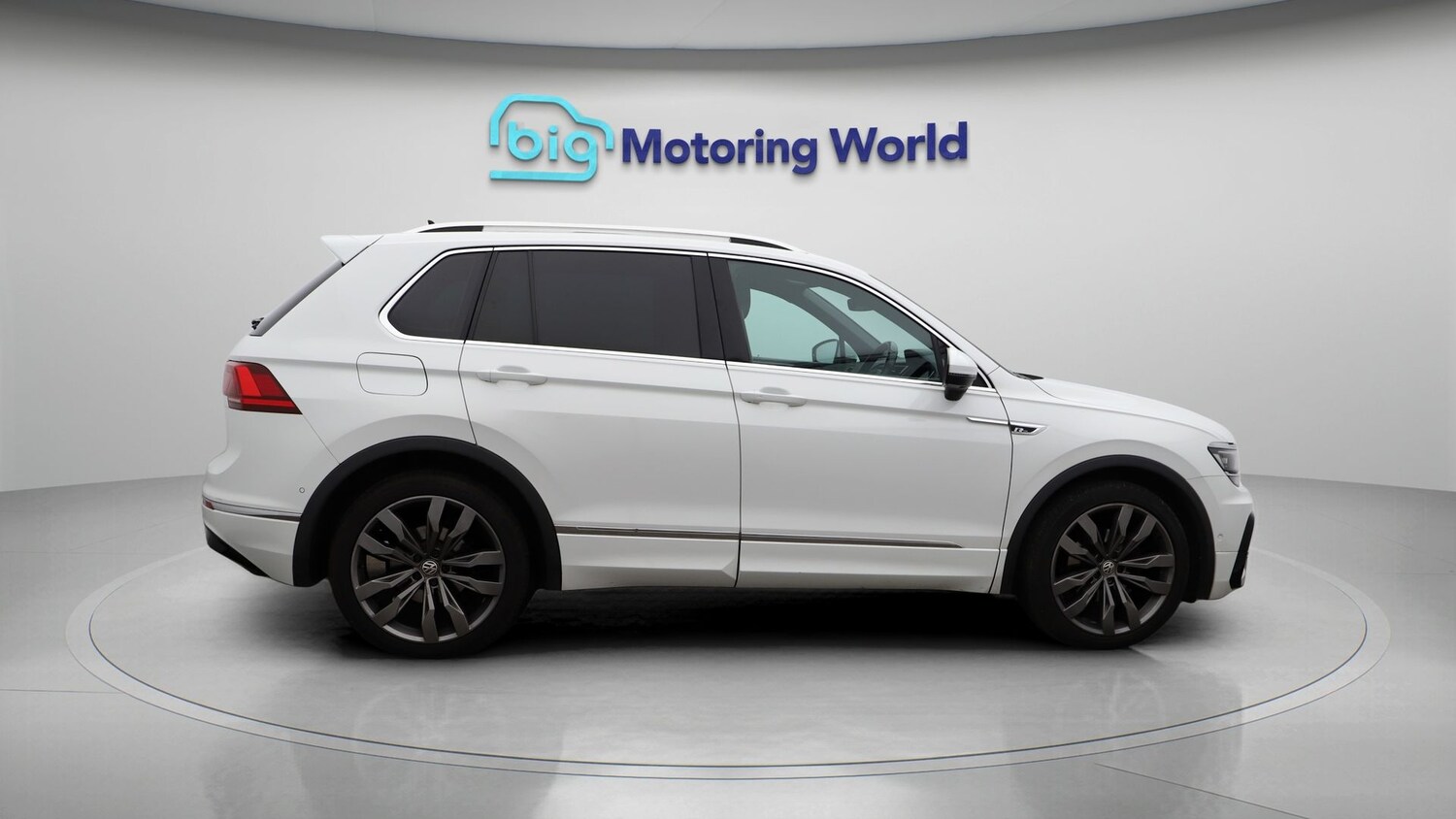 Used Volkswagen Tiguan 2019 for sale - 77181533: Photo 8