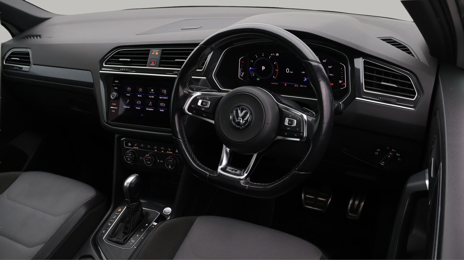 Used Volkswagen Tiguan 2019 for sale - 77181533: Photo 9