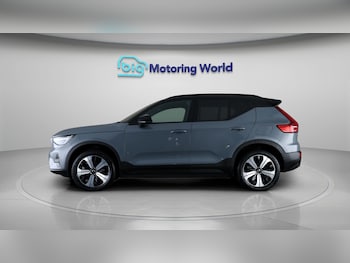 Used Volvo XC40 2023 for sale - 79446631: Photo