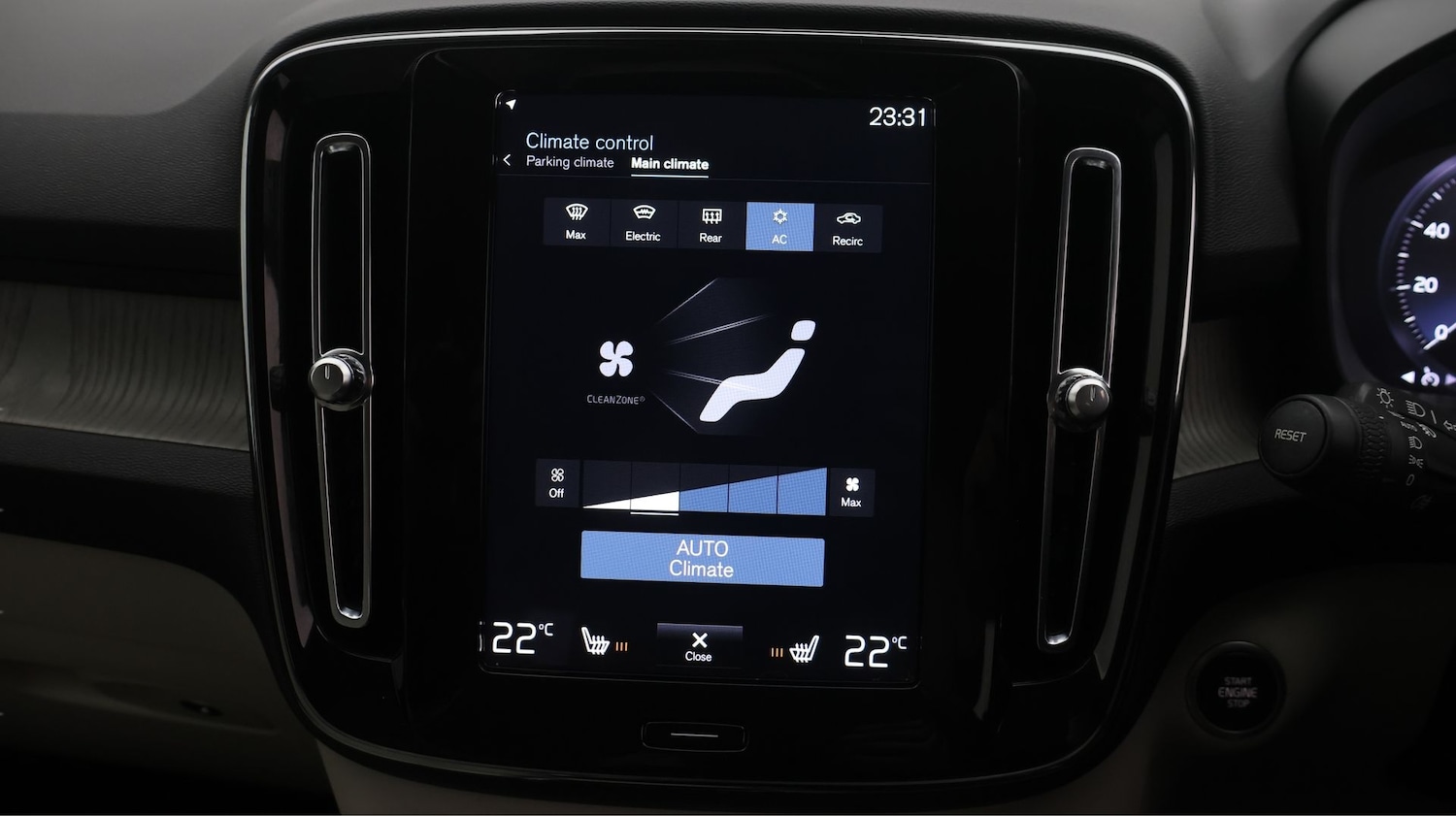 Used Volvo XC40 2020 for sale - 77679289: Photo 12