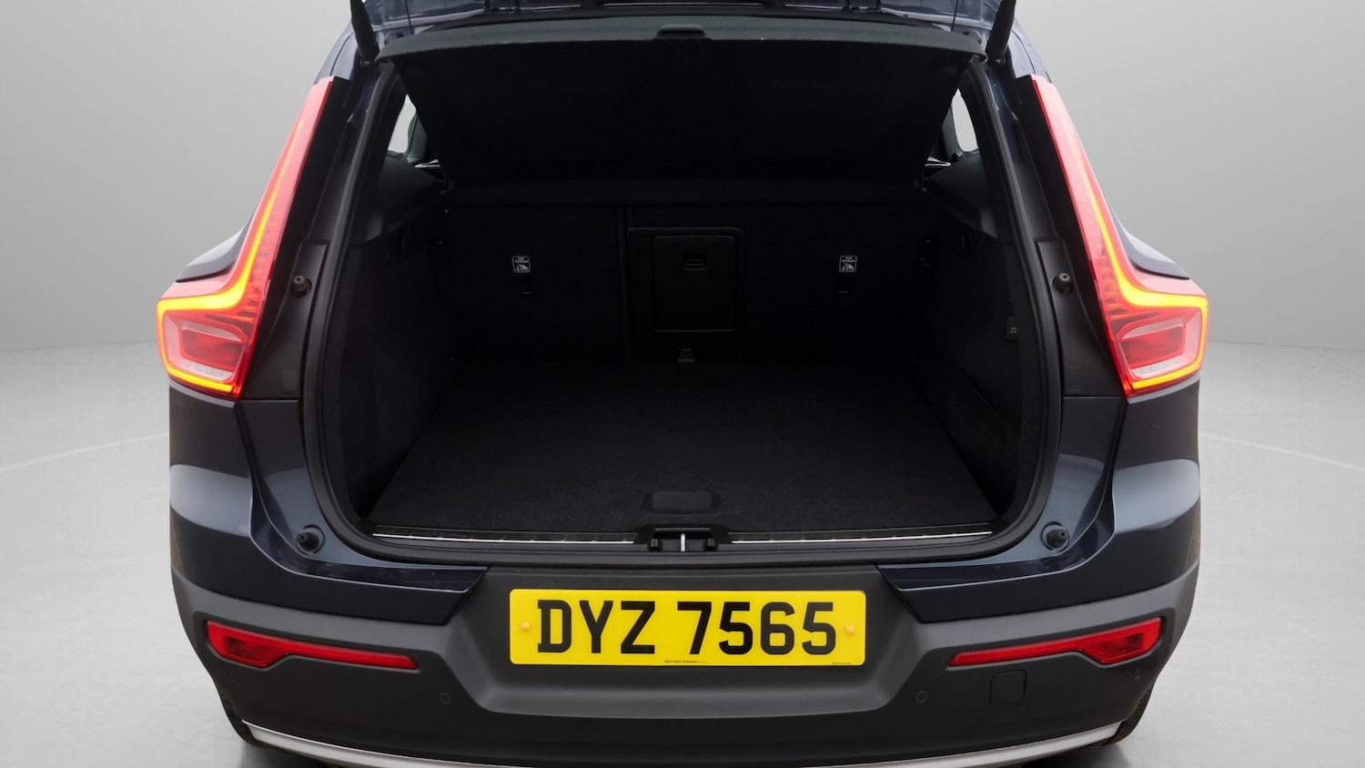 Used Volvo XC40 2020 for sale - 77679289: Photo 17