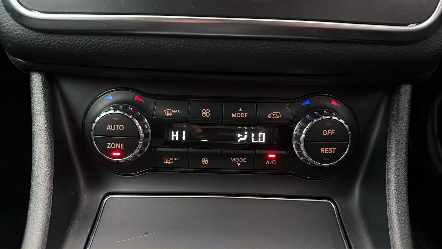 Used Mercedes-Benz GLA 2019 for sale - 78028412: Photo 11