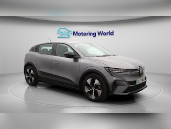 Used Renault Megane E Tech 2023 for sale - 75682140: Photo