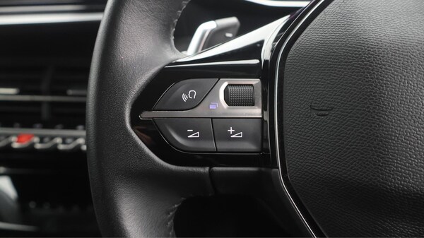 Used Peugeot 2008 2022 for sale - 76283264: Photo 25