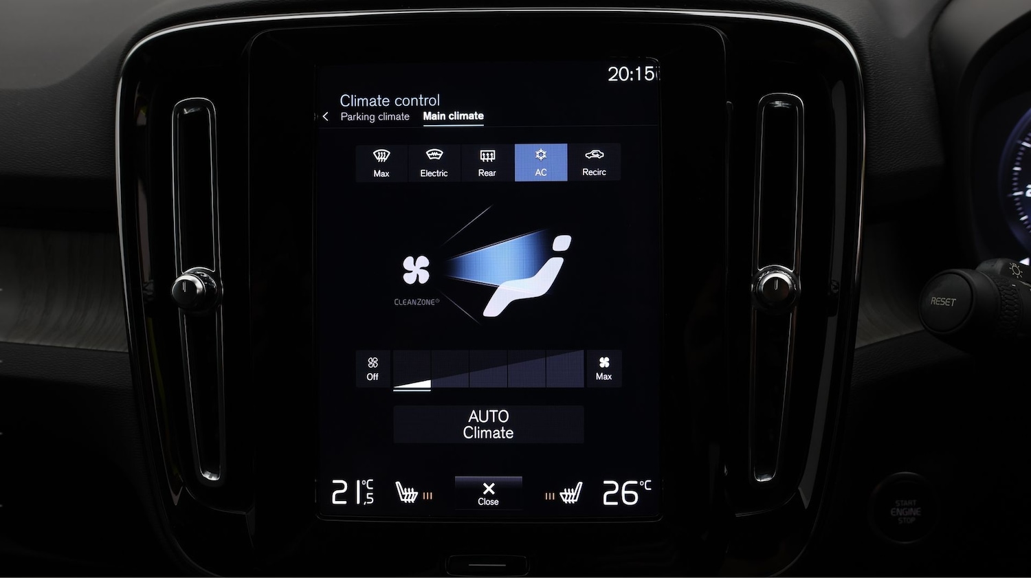 Used Volvo XC40 2022 for sale - 77603927: Photo 12