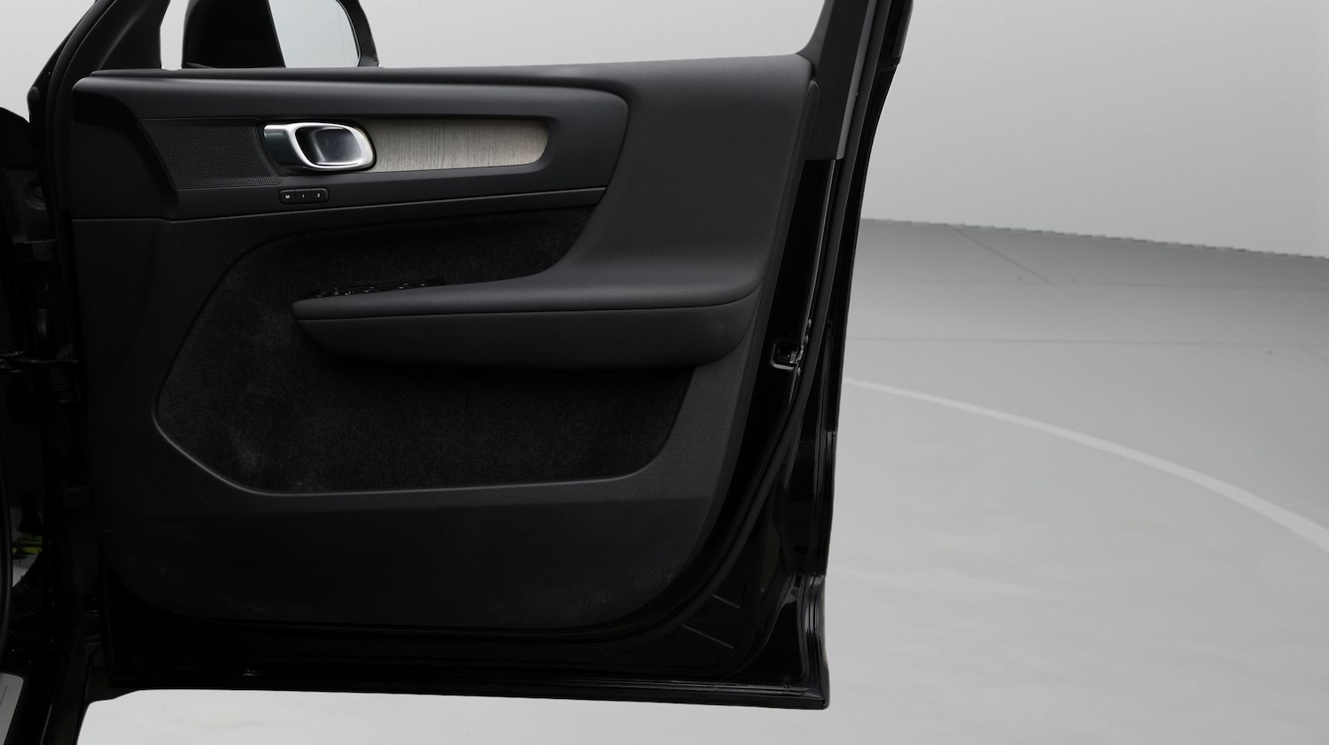 Used Volvo XC40 2022 for sale - 77603927: Photo 15