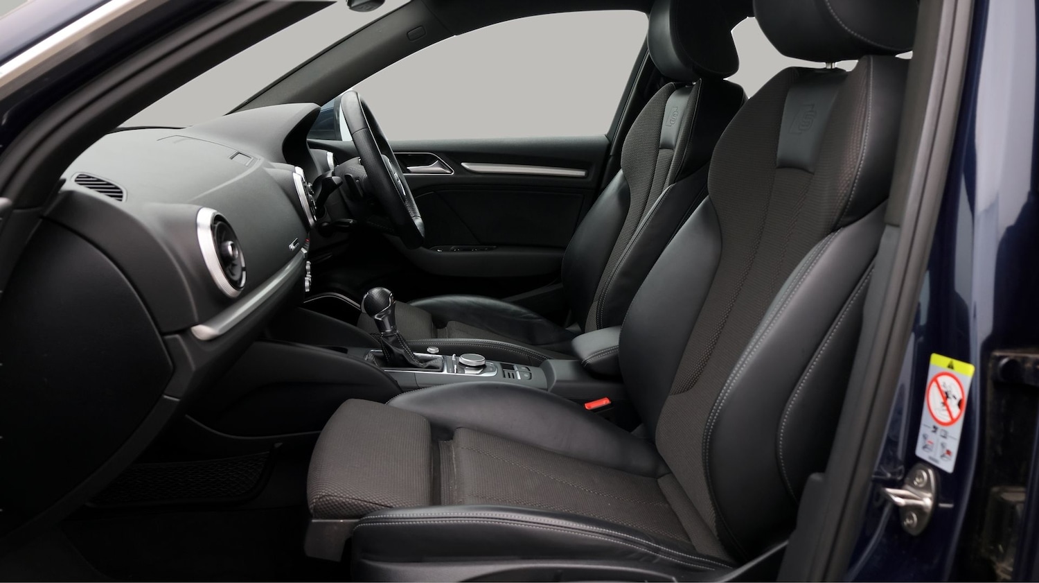 Used Audi A3 2018 for sale - 77235838: Photo 14