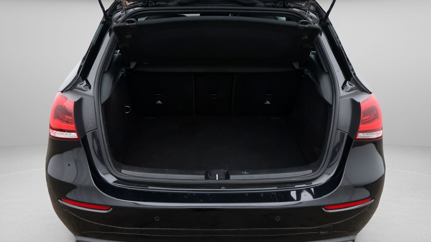 Used Mercedes-Benz A-Class 2020 for sale - 77220349: Photo 17