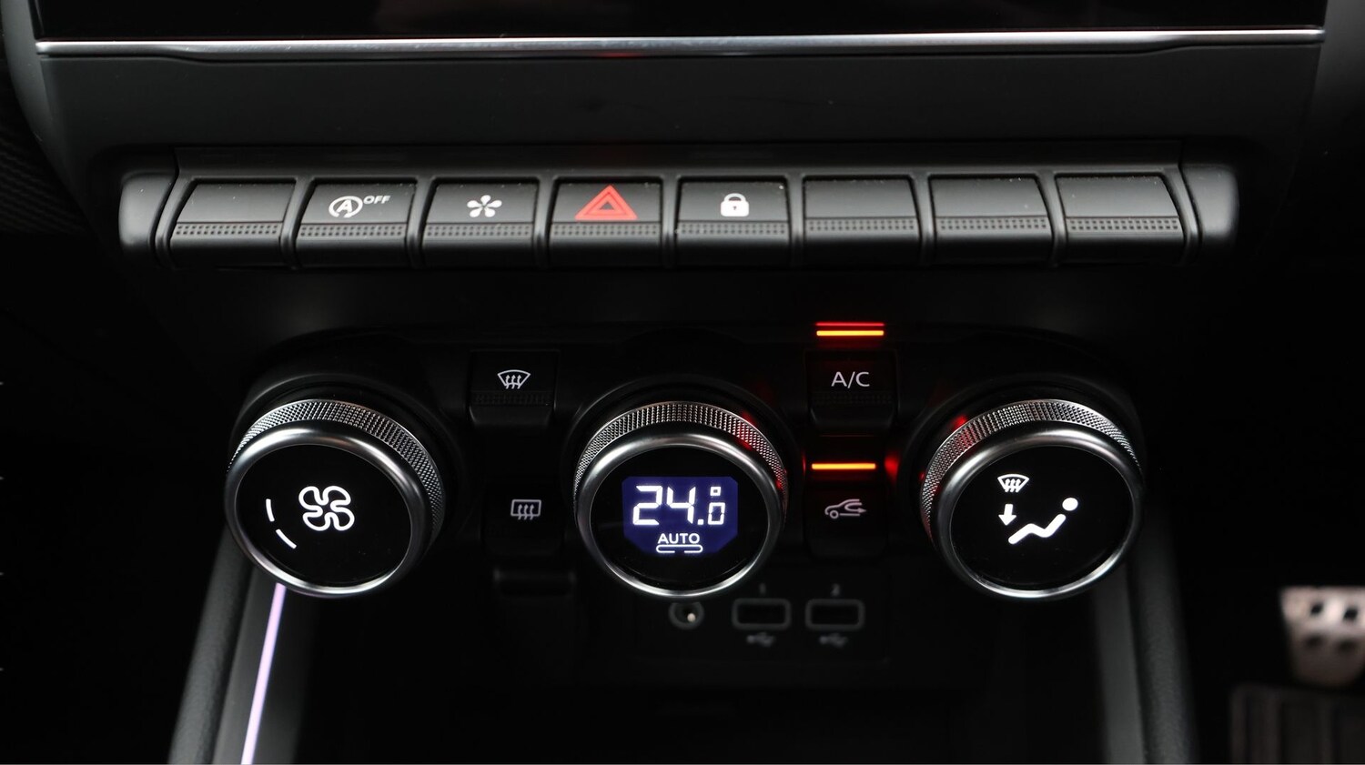 Used Renault Clio for sale - 77846598: Photo 12