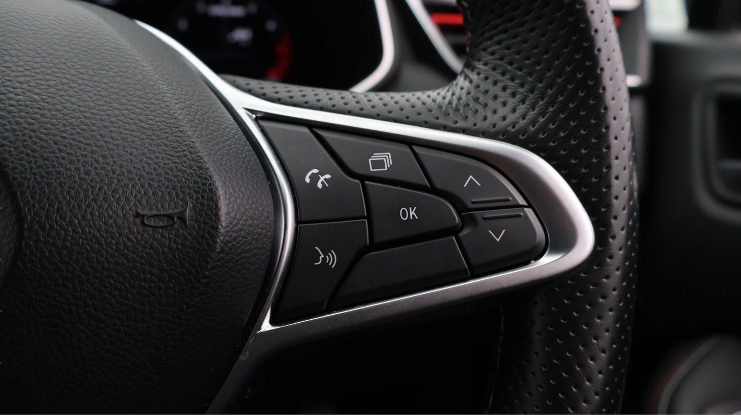 Used Renault Clio for sale - 77846598: Photo 24